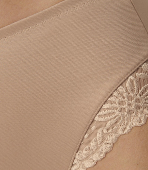 Majtki damskie Triumph Ladyform Soft Maxi