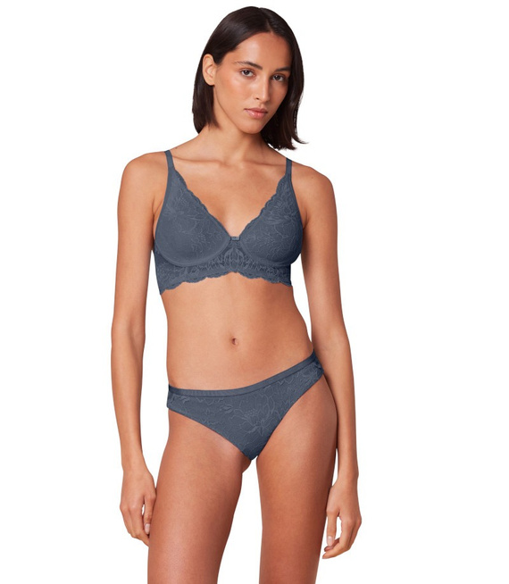 Biustonosz miękki bez fiszbin Triumph Amourette Charm T N03