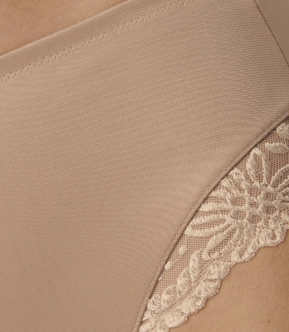 Majtki damskie Triumph Ladyform Soft Maxi