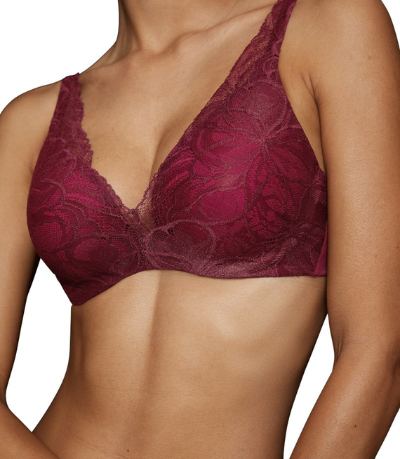 Biustonosz usztywniany na fiszbinie Triumph Body Make-Up Illusion Lace WP