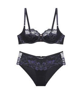 Biustonosz oraz majtki Triumph Wild Gardenia Florale