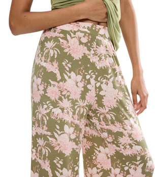 Triumph spodnie damskie Aura Spotlight Trousers 01