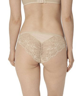 Triumph majtki damskie Amourette Charm Brazilian01