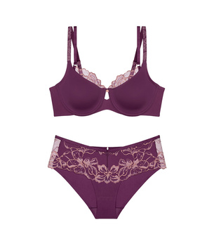 Biustonosz oraz majtki Triumph Wild Gardenia Florale