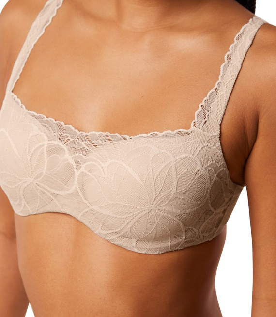 Biustonosz balkonetka Triumph Body Make-Up Illusion Lace Balconette