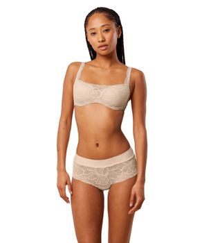 Biustonosz balkonetka Triumph Body Make-Up Illusion Lace Balconette