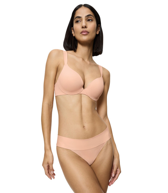 Majtki damskie Triumph Body Make-Up Illusion String EX