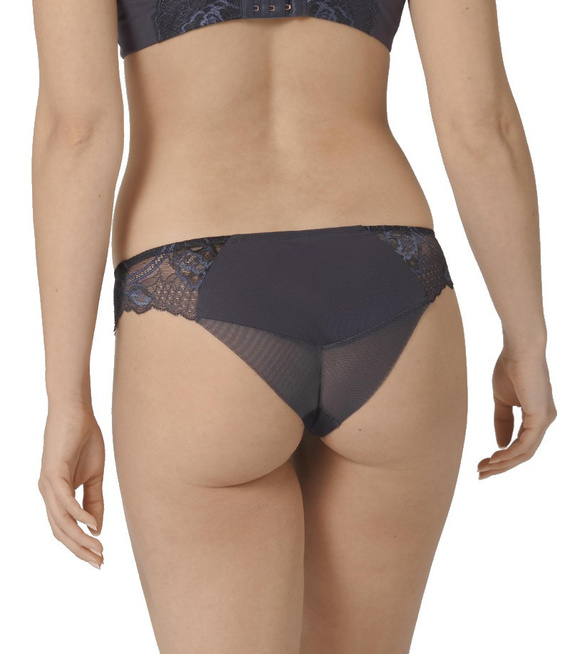 Majtki damskie Triumph Wild Peony Florale Brazilian