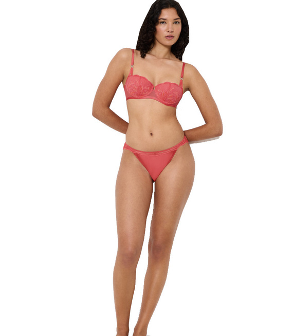 Majtki damskie Triumph Crazy Stupid Love Highleg Tai