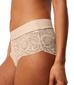 Triumph szorty damskie Body Make-Up Illusion Lace Shorty