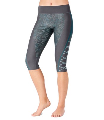 Triumph legginsy damskie SEAMLESS MOTION RTW BEST Capri